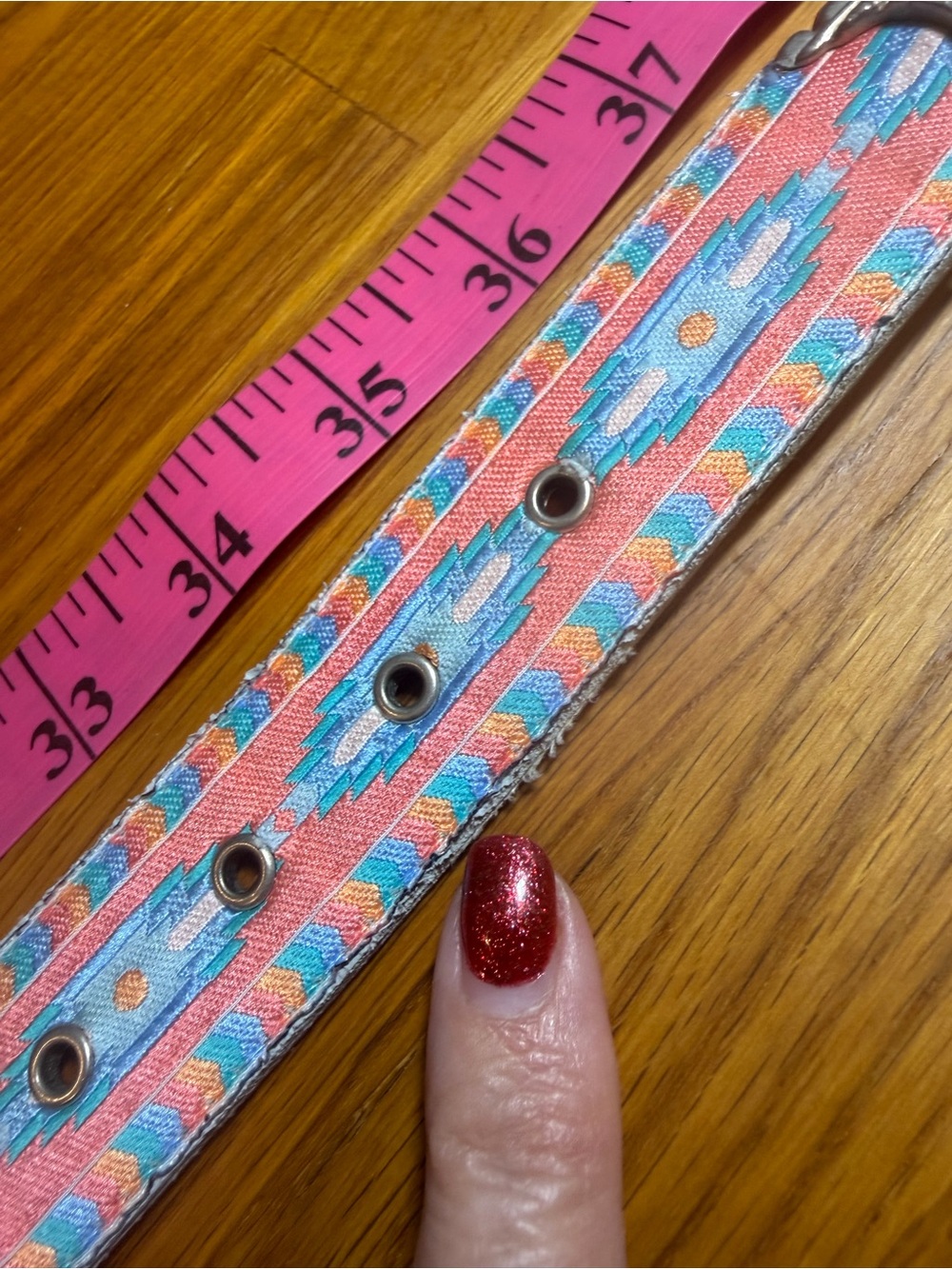 Vintage Nuovo Southwestern Pattern Belt with Silver Buckle (018) - Picture 4 of 11